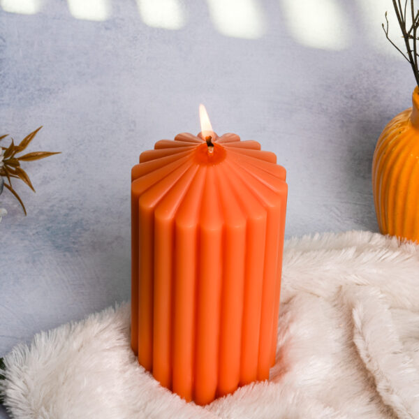 Vaibhyaa Large Ribbed Orange Candle - Bold Citrus Fragrance Decorative Candle - Image 3