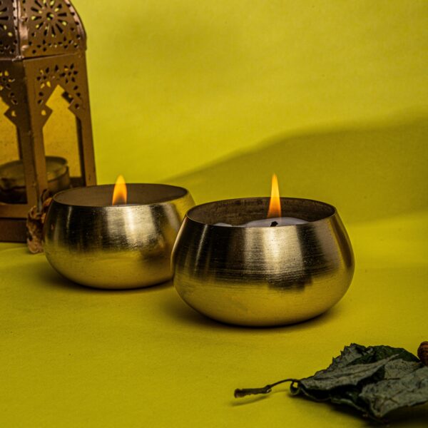 Vaibhyaa Golden Tin Candle Set - Luxurious Metallic Candles for Home Decor - Image 2